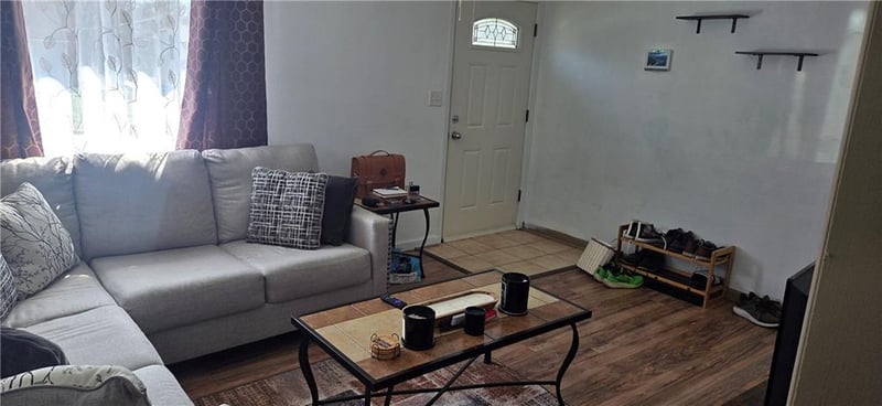 1606 Sheley Rd, Independence, MO 64052