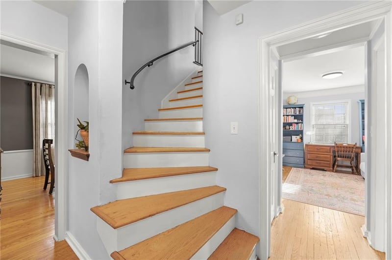 7411 Ward Pw, Kansas City, MO 64114