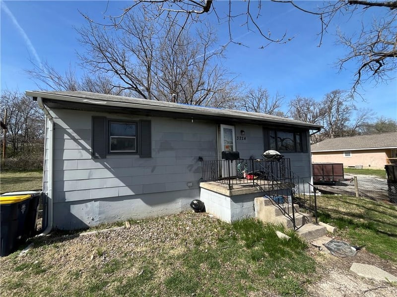 3224 Lister Ave, Kansas City, MO 64128