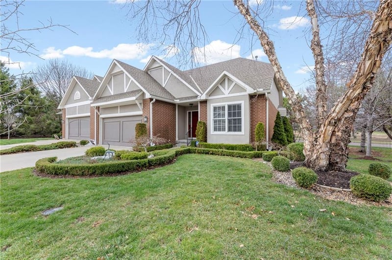 6414 W 133rd Ter, Overland Park, KS 66209