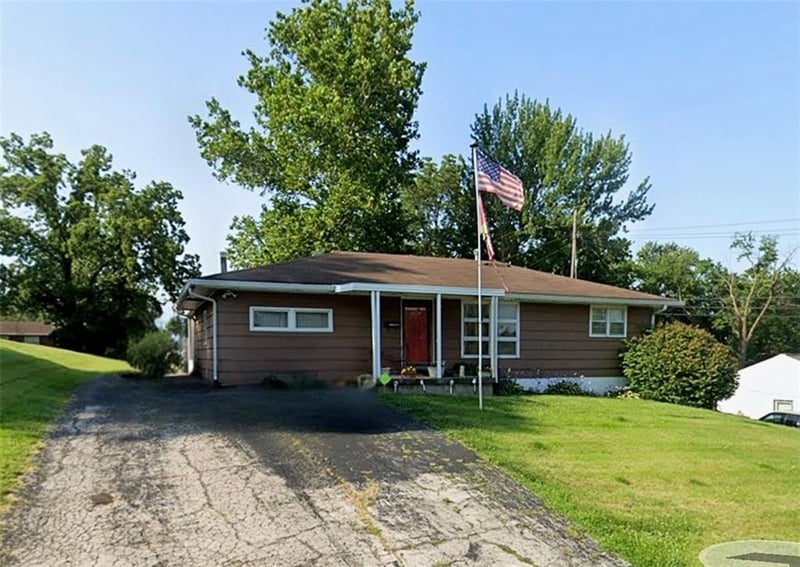 4323 Yecker Ave, Kansas City, KS 66104