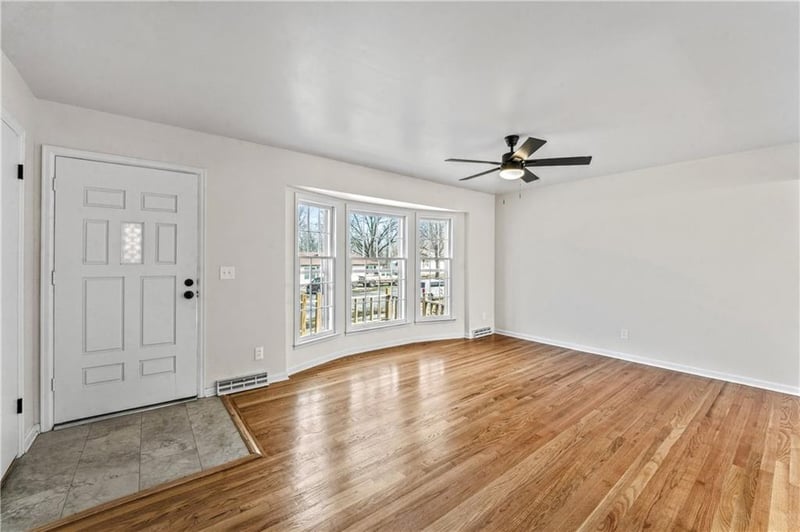 5229 Lakewood St, Kansas City, KS 66106