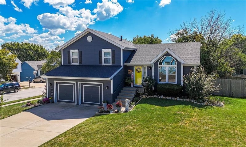 10301 86th Ter, Kansas City, MO 64153