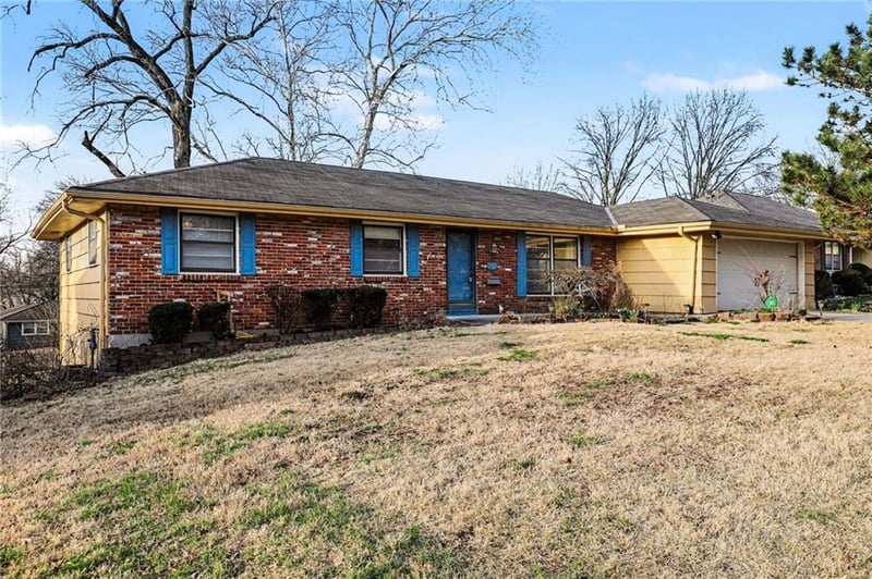 717 101st St, Kansas City, MO 64114