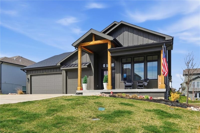 7614 Skiles Ave, Kansas City, MO 64158