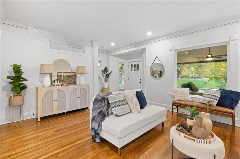 141 61st Ter, Kansas City, MO 64113