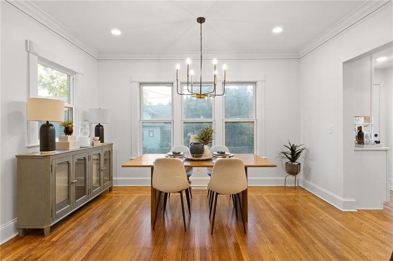 141 61st Ter, Kansas City, MO 64113