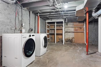 347 Lawn Ave, Kansas City, MO 64124