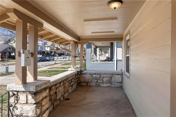 347 Lawn Ave, Kansas City, MO 64124