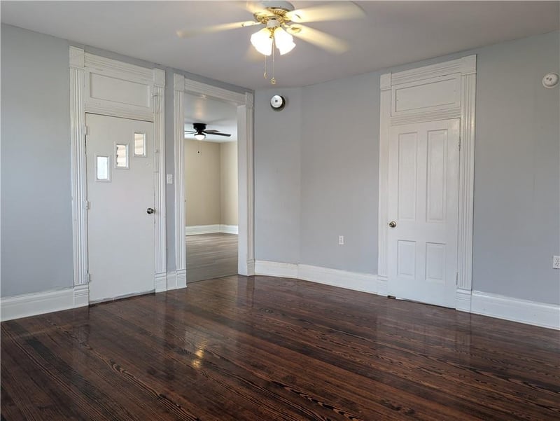 709 Benton St, Windsor, MO 65360