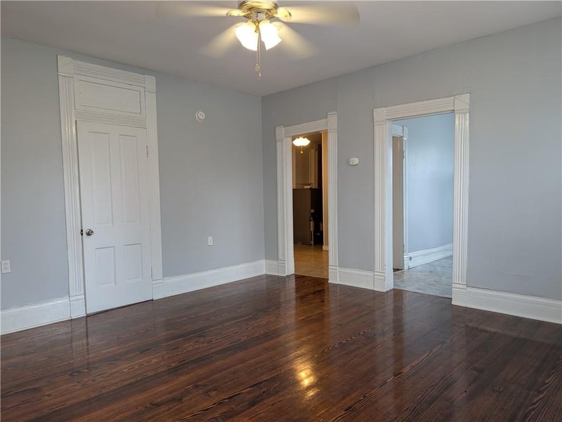 709 Benton St, Windsor, MO 65360