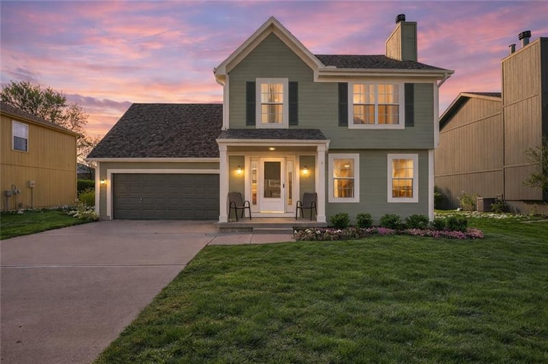 7436 Lewis Ave, Kansas City, MO 64158