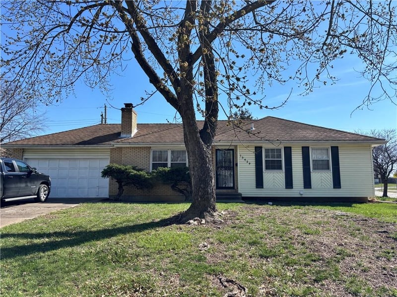 13429 Winchester Ave, Grandview, MO 64030