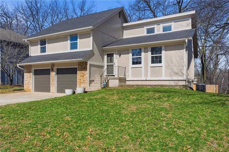 8604 81st Ter, Kansas City, MO 64152