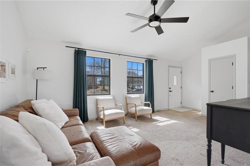 8604 81st Ter, Kansas City, MO 64152