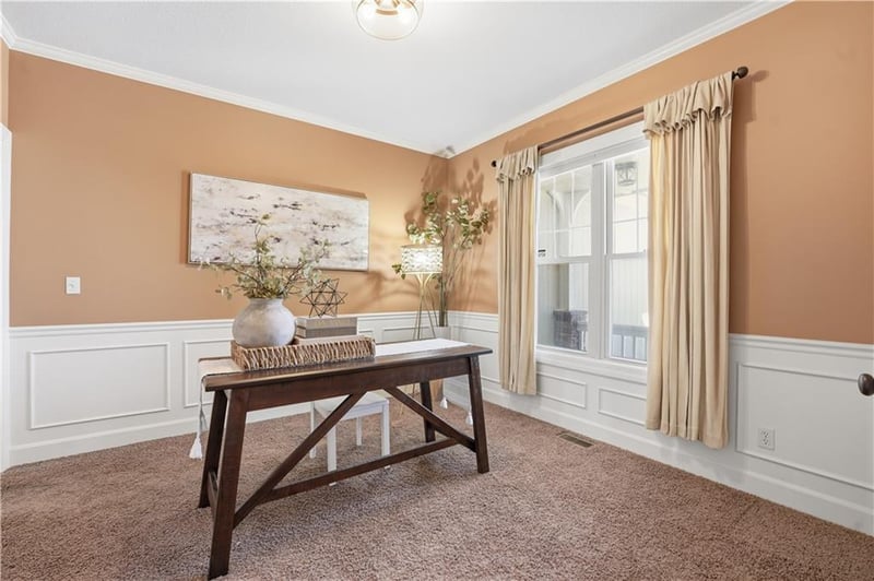 1401 Ernest Way, Lee's Summit, MO 64086