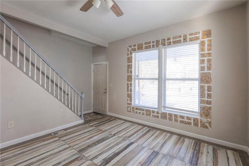 937 Riverview Ave, Kansas City, KS 66101