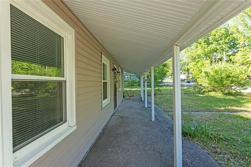 3344 57th St, Kansas City, KS 66104