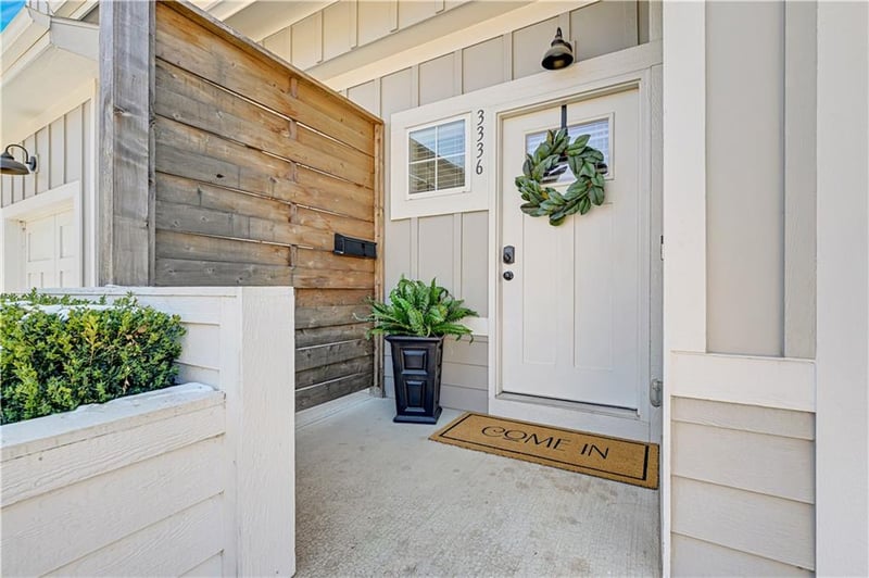 3336 Tracy Ave, Kansas City, MO 64109