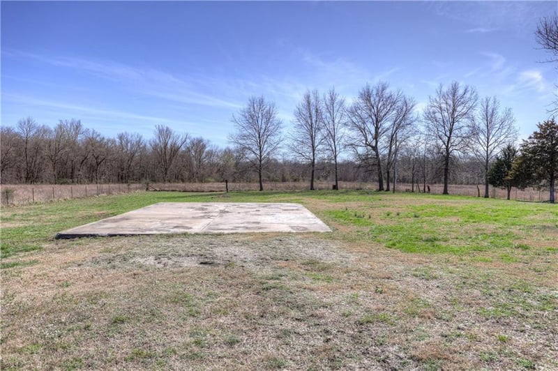 3420 Lostine Rd, Columbus, KS 66725