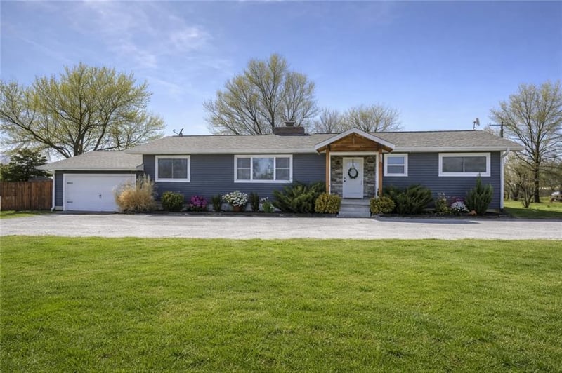 3420 Lostine Rd, Columbus, KS 66725