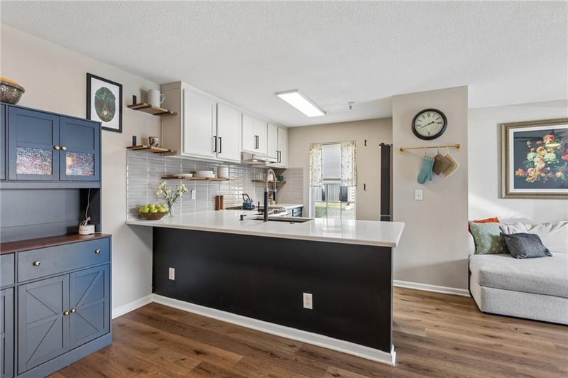 5600 80th Ter #1B, Kansas City, MO 64119