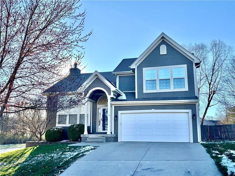 1846 Loughrey St, Liberty, MO 64068