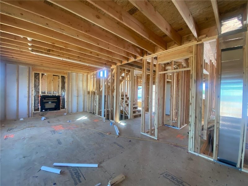 18970 193rd Ter, Spring Hill, KS 66083