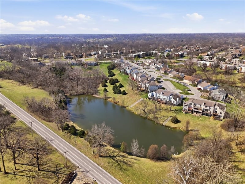 7001 Askew Ave, Gladstone, MO 64119