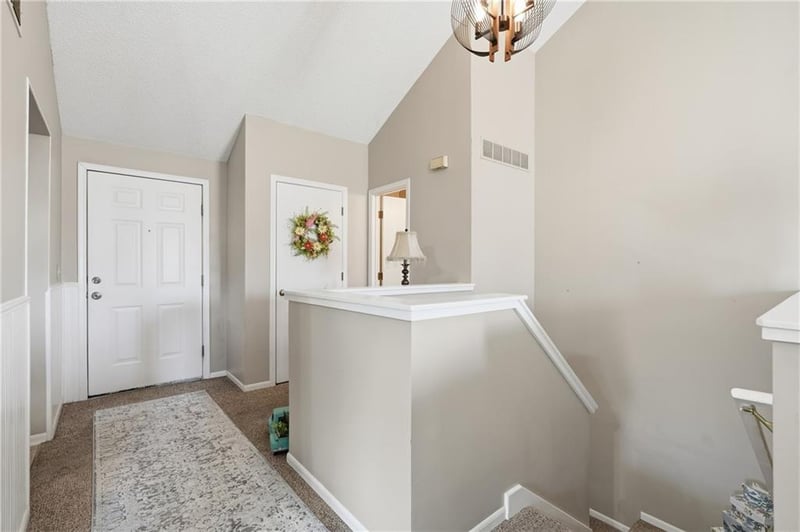7001 Askew Ave, Gladstone, MO 64119