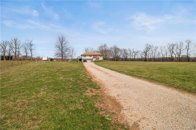 3308 303rd St, Cleveland, MO 64734