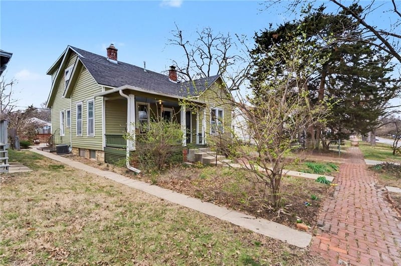 731 Alabama St, Lawrence, KS 66044