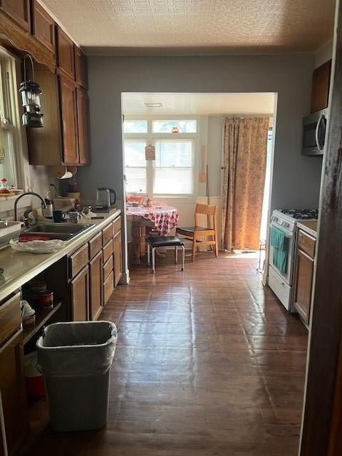 215 21 St, Kansas City, KS 66102