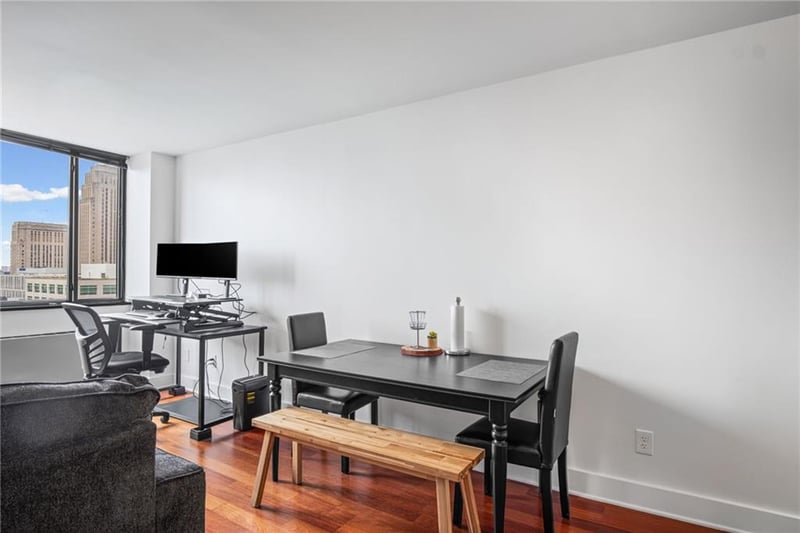 600 8th St #12N, Kansas City, MO 64106