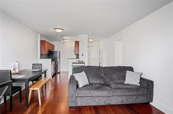 600 8th St #12N, Kansas City, MO 64106