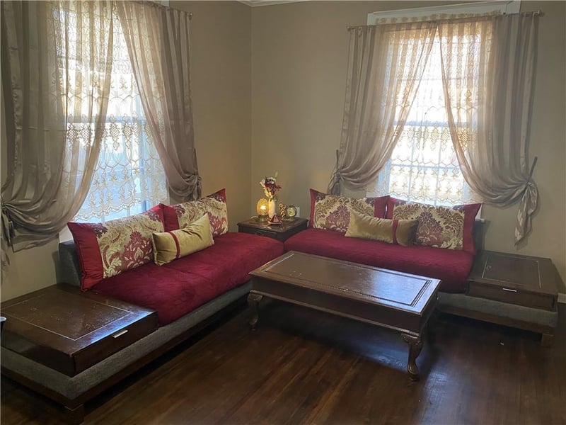 2306 Circle Dr, St Joseph, MO 64505