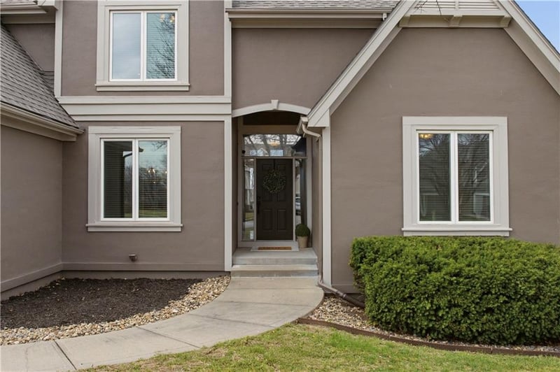 8600 Richmond Ave, Kansas City, MO 64157