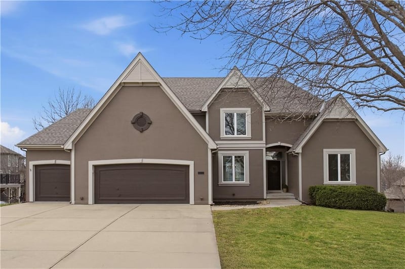 8600 Richmond Ave, Kansas City, MO 64157