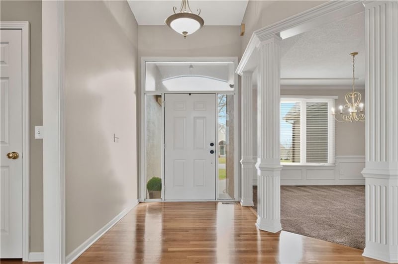 8600 Richmond Ave, Kansas City, MO 64157