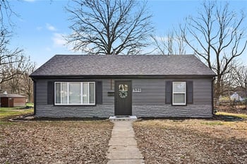 6521 Campbell St, Kansas City, MO 64118