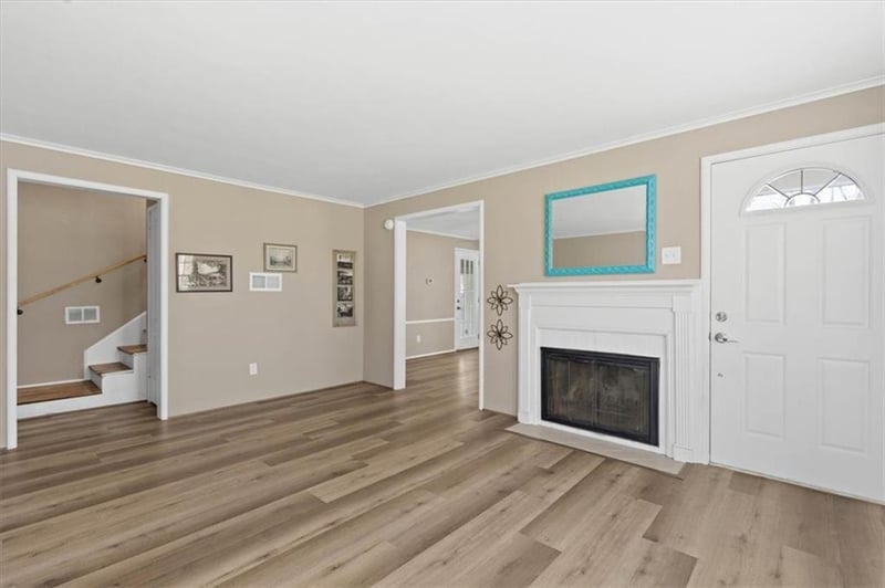 6517 77th Ter, Overland Park, KS 66204