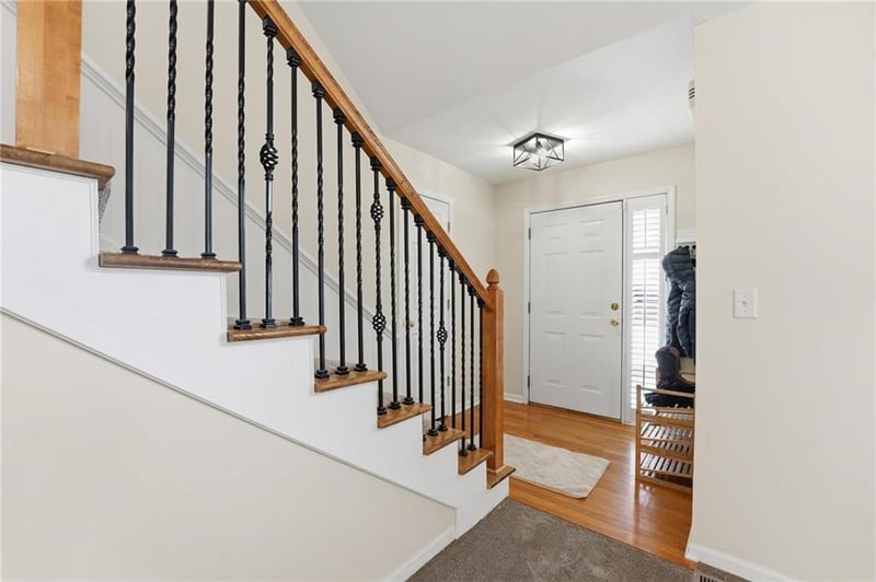 11719 Harrison St, Kansas City, MO 64155