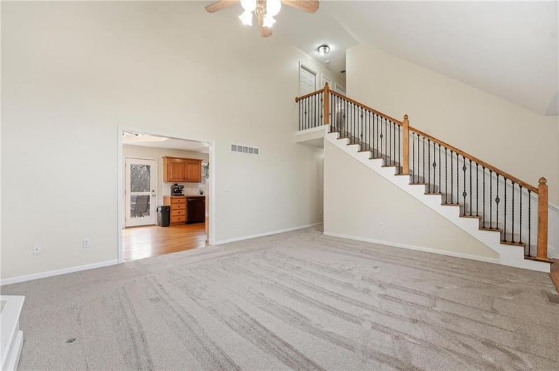 11719 Harrison St, Kansas City, MO 64155