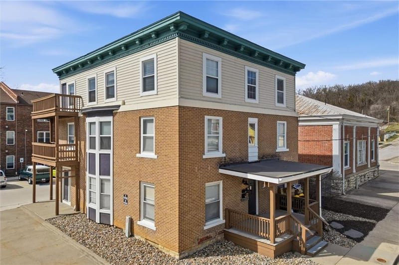106 Saratoga Ave, Excelsior Springs, MO 64024