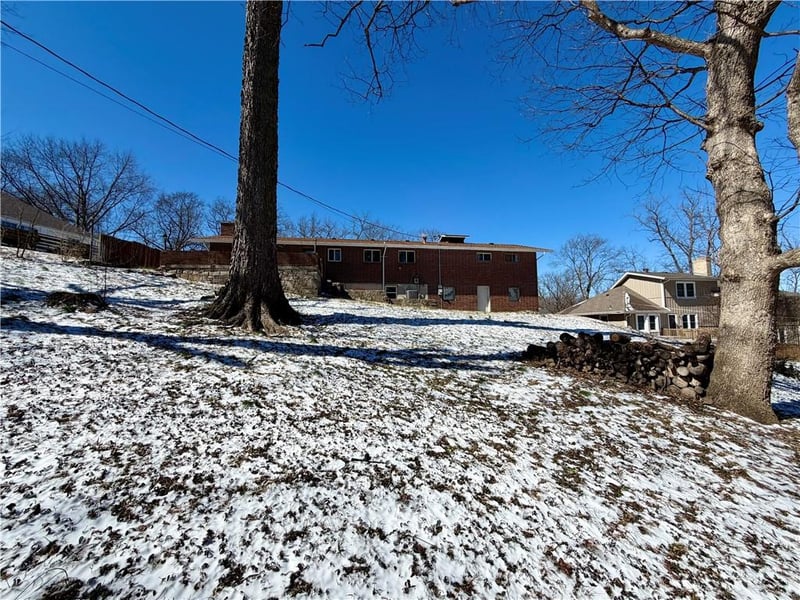 2125 88 St, Kansas City, KS 66109