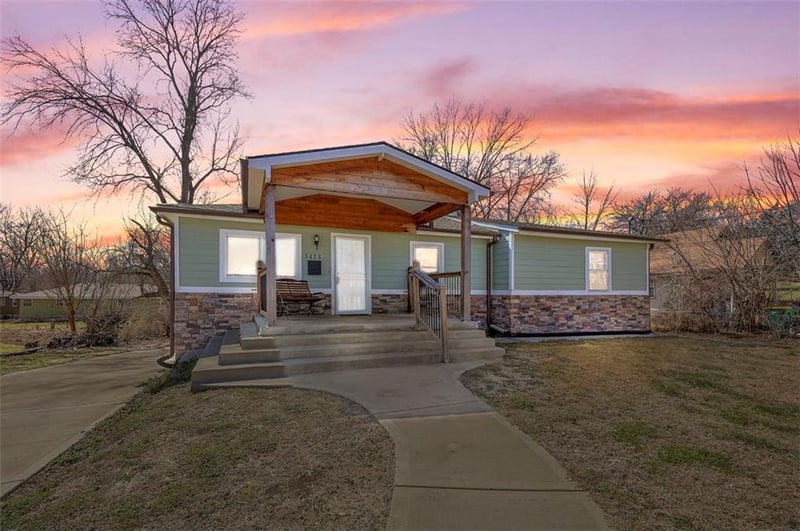 3423 Yecker Ave, Kansas City, KS 66104