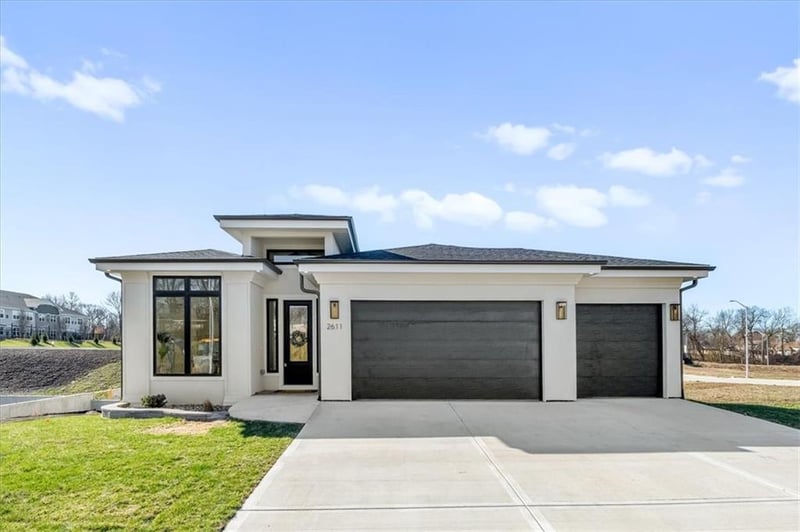 2611 84th Ter, Kansas City, MO 64154