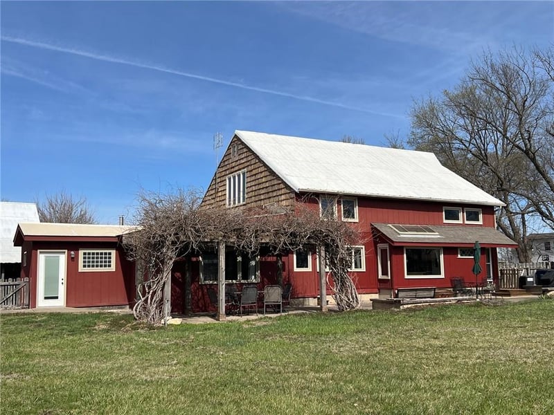 797 1217 Rd, Lawrence, KS 66047