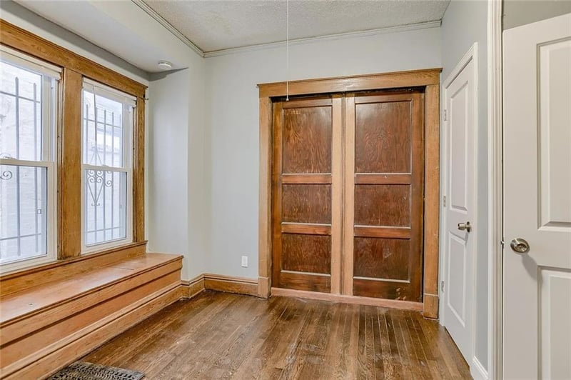 2325 Park Ave, Kansas City, MO 64127