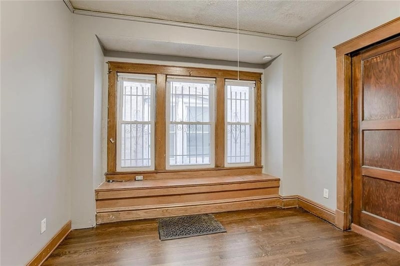 2325 Park Ave, Kansas City, MO 64127